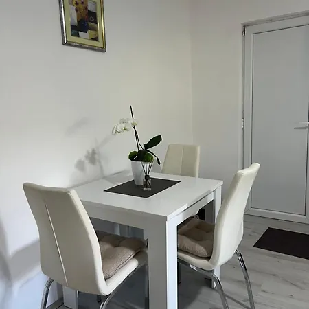 Soni Jagodina- Free Jacuzzi, Private Parking * Jagodina