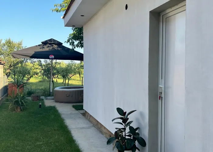 Soni Jagodina- Free Jacuzzi, Private Parking, Pet Friendly Апартаменты *