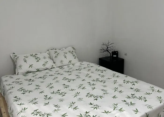 Soni Jagodina- Free Jacuzzi, Private Parking, Pet Friendly Апартаменты *